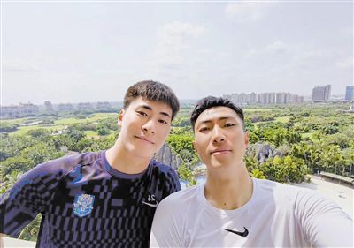 在线色国产
