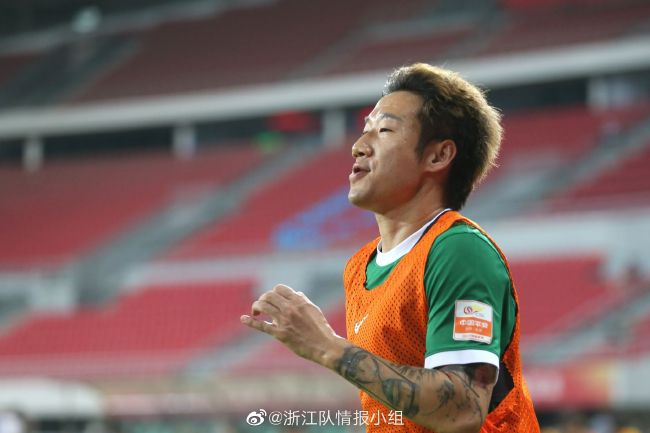 受不了了好爽两个女的一个男的