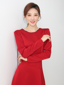 大胸的妈妈2020